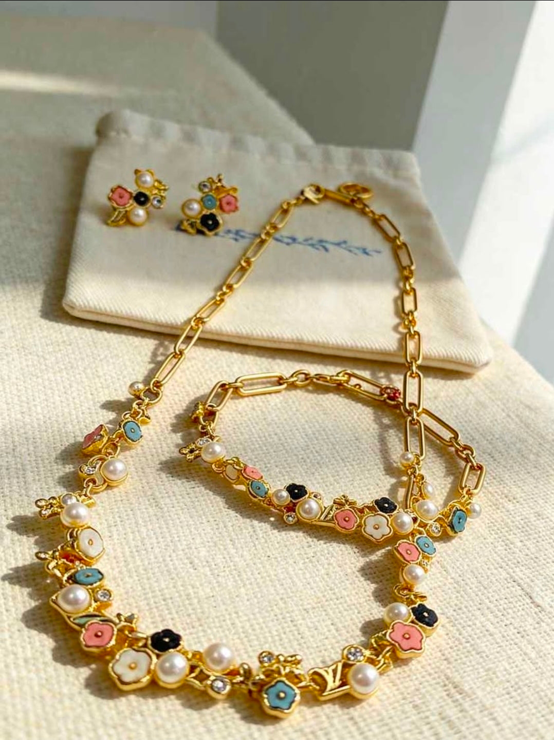 Three Piece Set